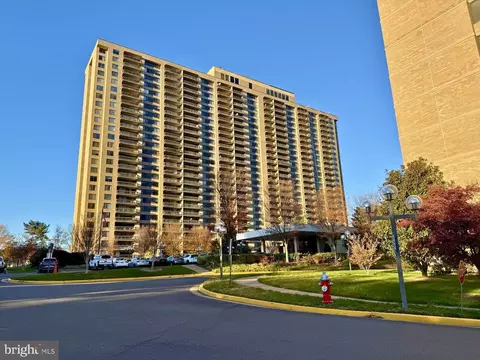 3701 S George Mason Dr #904N, Falls Church, VA 22041