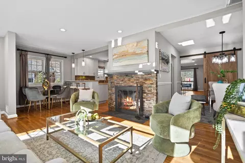 2002 Shenandoah Rd, Alexandria, VA 22308