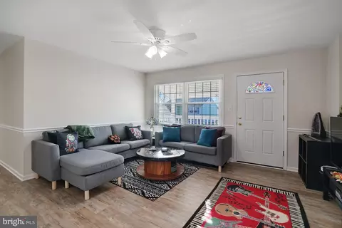 Other - 7215 Beverly Park Dr, Springfield, VA 22150 photo 4 of 15