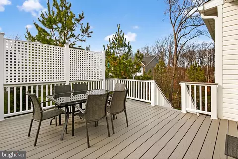 Exterior - 7736 White Willow Ct, Springfield, VA 22153 photo 10 of 25