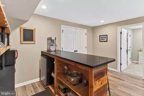 Entry Way - 7736 White Willow Ct, Springfield, VA 22153 photo 9 of 9