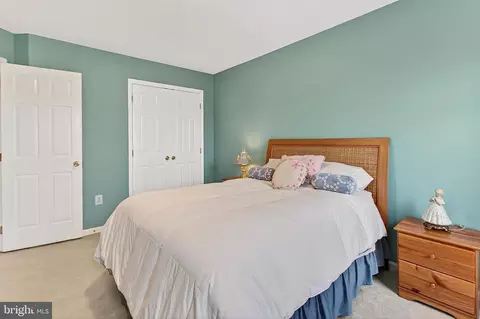 Bedroom - 7736 White Willow Ct, Springfield, VA 22153 photo 8 of 10