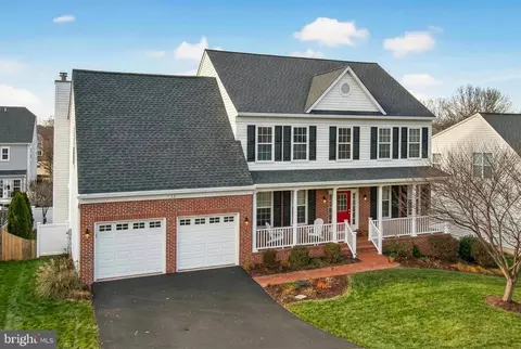 Exterior - 7736 White Willow Ct, Springfield, VA 22153 photo 3 of 25
