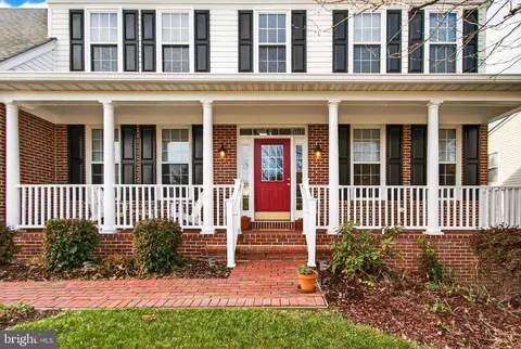Exterior - 7736 White Willow Ct, Springfield, VA 22153 photo 6 of 25