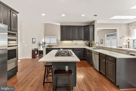 Kitchen - 7736 White Willow Ct, Springfield, VA 22153 photo 5 of 7