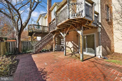 7701 Solomon Seal Dr, Springfield, VA 22152 photo 41