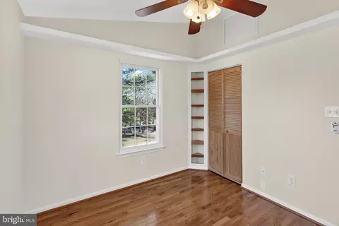 7701 Solomon Seal Dr, Springfield, VA 22152 photo 28