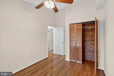 7701 Solomon Seal Dr, Springfield, VA 22152 photo 17