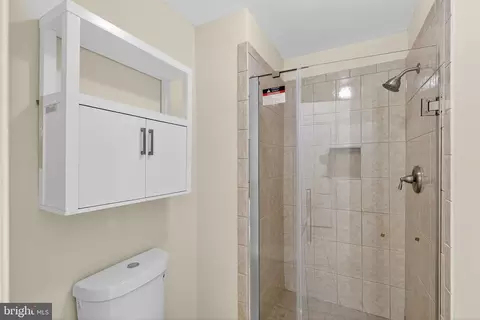 7701 Solomon Seal Dr, Springfield, VA 22152 photo 26