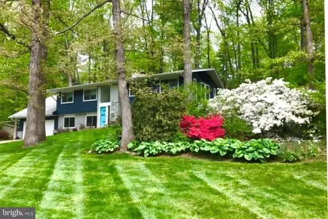 3305 Edenvale Rd, Fairfax, VA 22031