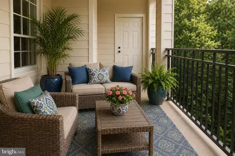 1334 Garden Wall Cir #"E", Reston, VA 20194