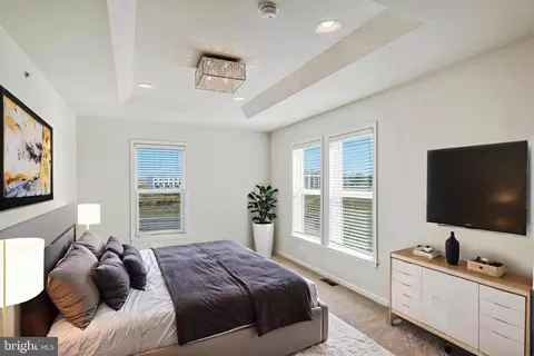 Bedroom - 14580 Lakestone Dr, Chantilly, VA 20151 photo 1 of 2