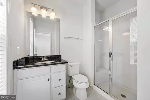 Bath - 14580 Lakestone Dr, Chantilly, VA 20151 photo 1 of 1