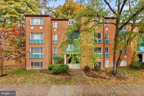 11808 Breton Ct #12C, Reston, VA 20191
