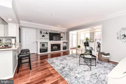 6601 A Thackwell Way, Alexandria, VA 22315
