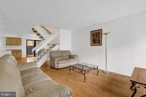 Living - 2142 Cartwright Pl, Reston, VA 20191 photo 1 of 2