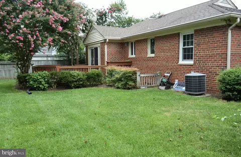 6613 Chesterfield Ave, Mclean, VA 22101 photo 6