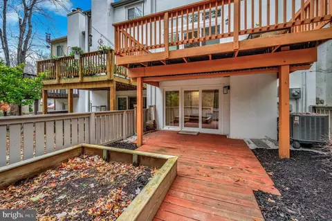 Exterior - 2376 Generation Dr, Reston, VA 20191 photo 8 of 12