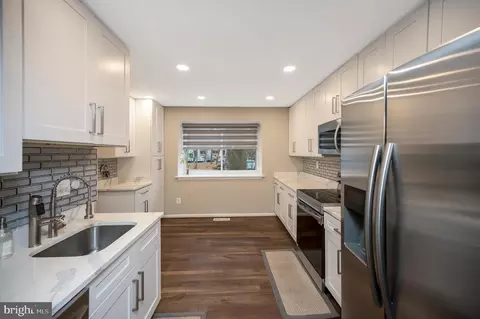 Kitchen - 2376 Generation Dr, Reston, VA 20191 photo 3 of 4