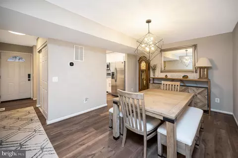 Entry Way - 2376 Generation Dr, Reston, VA 20191 photo 5 of 10