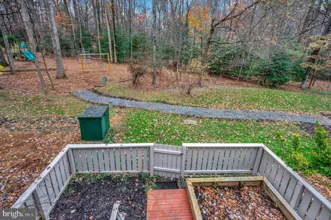 Exterior - 2376 Generation Dr, Reston, VA 20191 photo 5 of 12