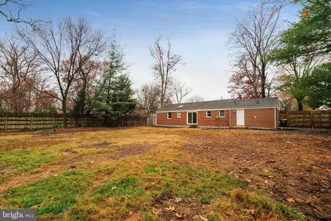 Exterior - 6705 Greenleaf St, Springfield, VA 22150 photo 6 of 6