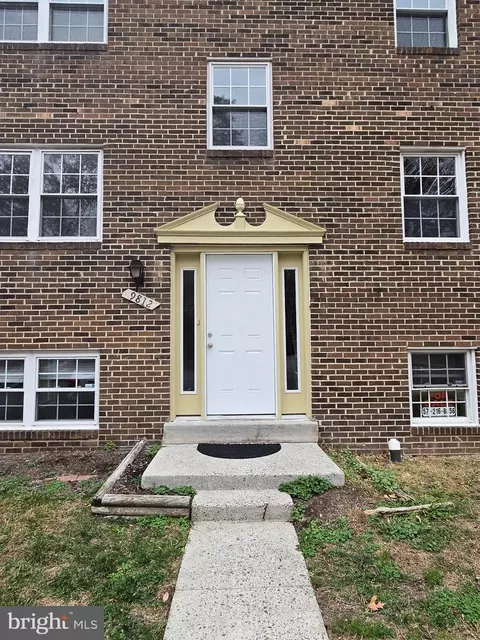 9812 Hagel Cir, Lorton, VA 22079