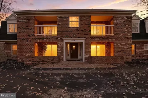5819 Cove Landing Rd #303, Burke, VA 22015
