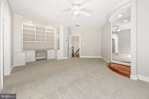 Bedroom - 8340 Springhaven Garden Ln, Mclean, VA 22102 photo 10 of 10