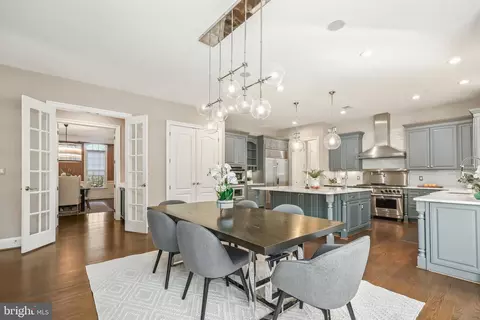 Dining - 8340 Springhaven Garden Ln, Mclean, VA 22102 photo 2 of 2