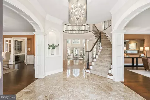Entry Way - 8340 Springhaven Garden Ln, Mclean, VA 22102 photo 1 of 7