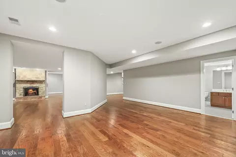 Other - 8340 Springhaven Garden Ln, Mclean, VA 22102 photo 20 of 27
