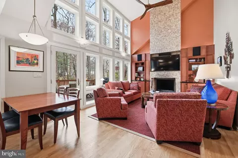 Other - 2218 Wakerobin Ln, Reston, VA 20191 photo 4 of 22