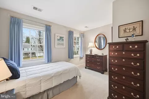 Bedroom - 2218 Wakerobin Ln, Reston, VA 20191 photo 3 of 5