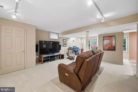 Other - 2218 Wakerobin Ln, Reston, VA 20191 photo 11 of 22