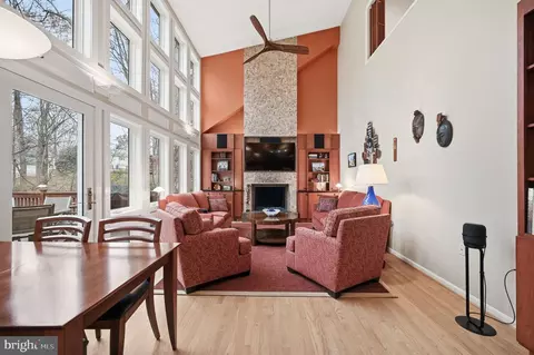 Living - 2218 Wakerobin Ln, Reston, VA 20191 photo 1 of 4