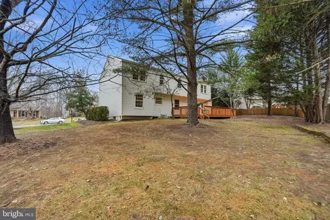 Exterior - 4511 Stone Pine Ct, Chantilly, VA 20151 photo 4 of 7