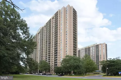 5501 Seminary Rd #801S, Falls Church, VA 22041