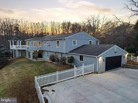 Other - 3017 Leefield Dr, Herndon, VA 20171 photo 16 of 17