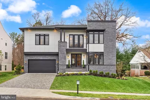 6539 Fairlawn Dr, Mclean, VA 22101