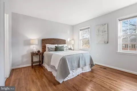Bedroom - 5264 Bradgen Ct, Springfield, VA 22151 photo 1 of 10