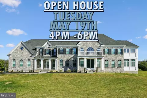 6647 Tack House Trl Trl, Centreville, VA 20120