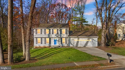 2420 Freetown Dr, Reston, VA 20191