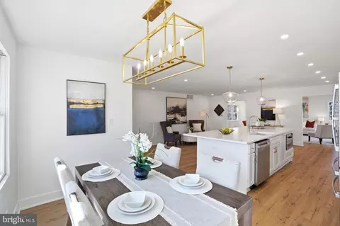 Dining - 9077 Brook Ford Rd, Burke, VA 22015 photo 3 of 3