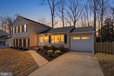 Exterior - 9077 Brook Ford Rd, Burke, VA 22015 photo 1 of 12