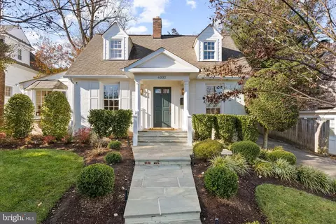 6032 Fort Hunt Rd, Alexandria, VA 22307