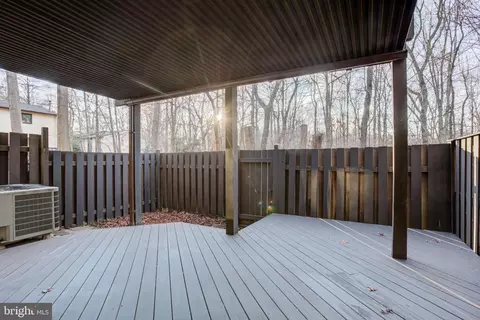 Exterior - 11908 Barrel Cooper Ct, Reston, VA 20191 photo 3 of 5