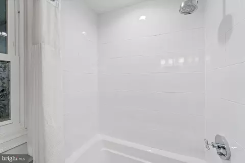 Bath - 6609 Wren Dr, Springfield, VA 22150 photo 4 of 5