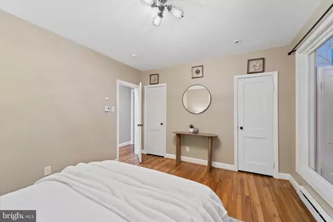 Bedroom - 6609 Wren Dr, Springfield, VA 22150 photo 3 of 5