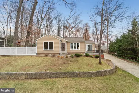 Exterior - 6609 Wren Dr, Springfield, VA 22150 photo 1 of 7